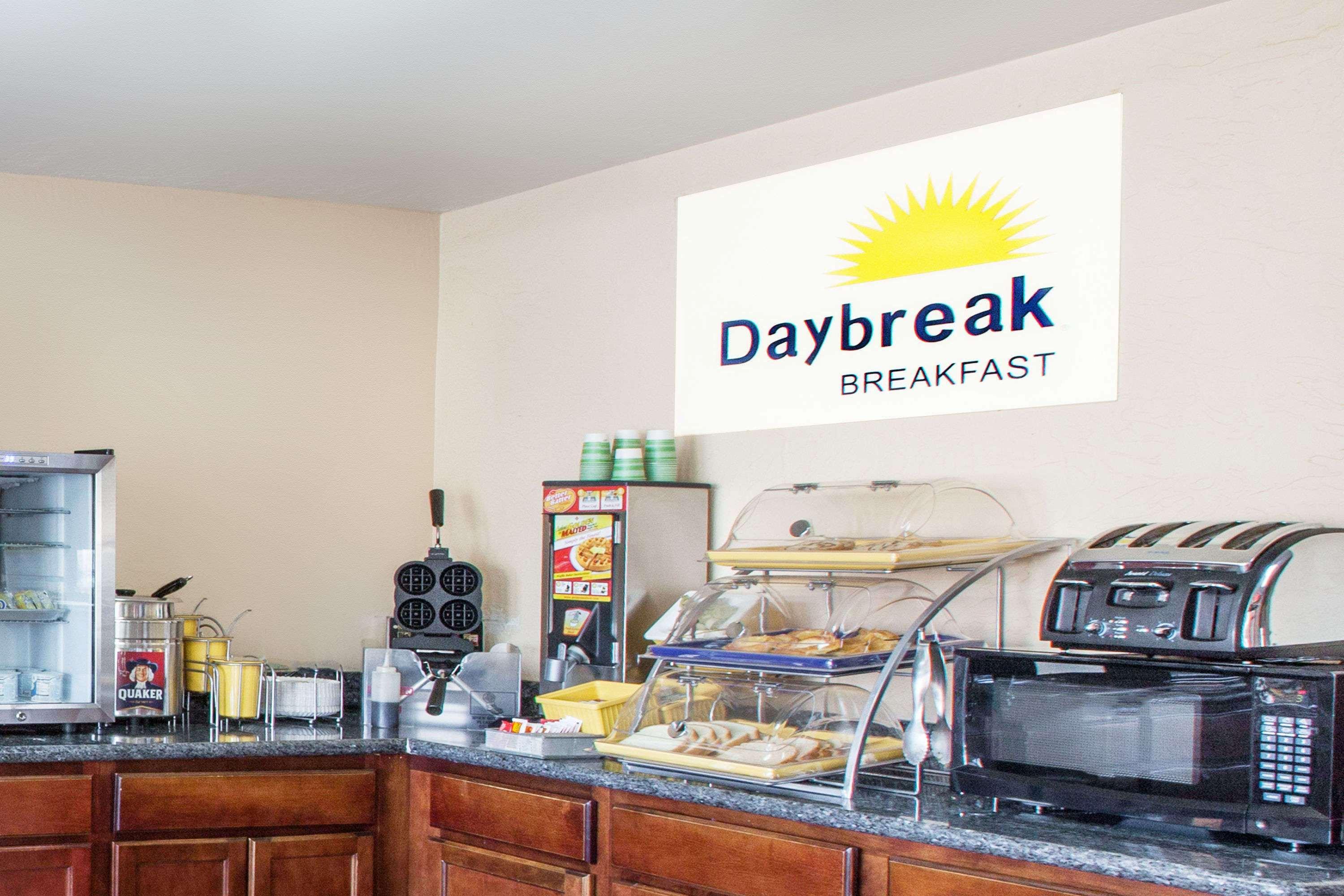 Days Inn By Wyndham El Reno Екстериор снимка